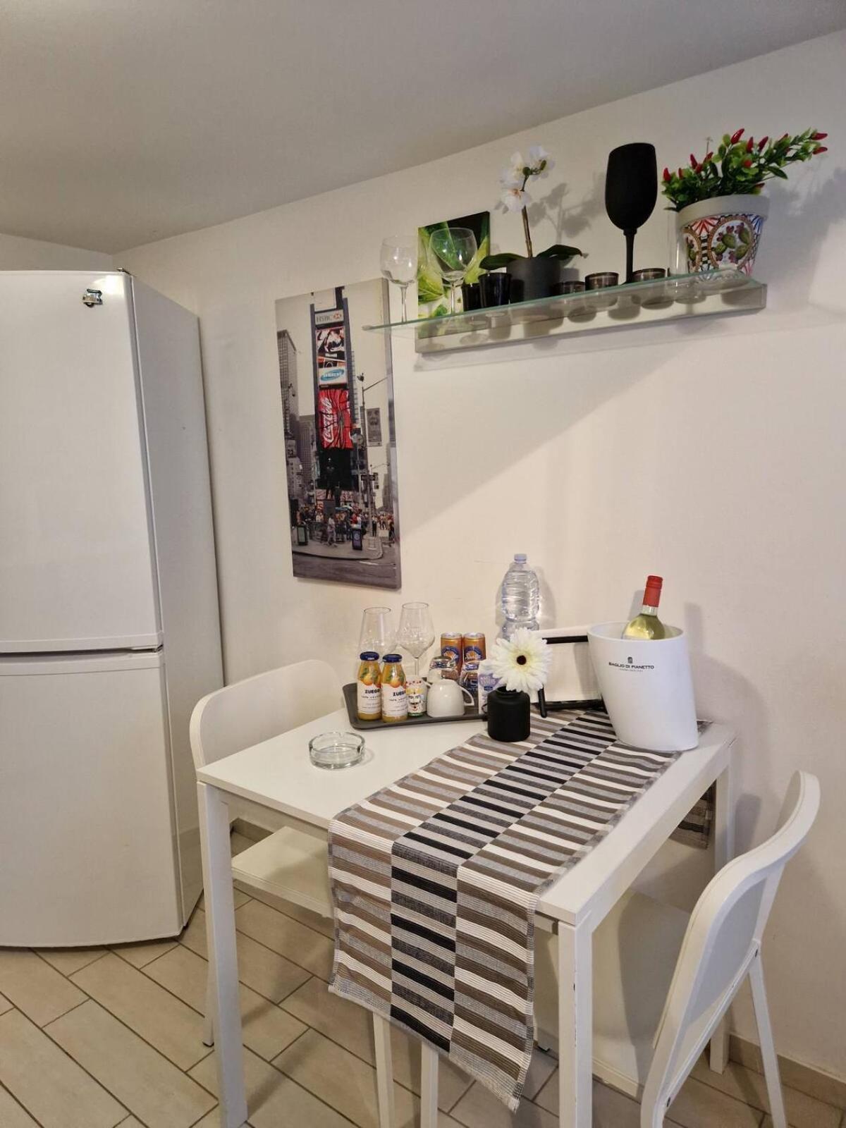 Borgo Santa Caterina - Fiera "Ventotto Holiday Home" CTA Eksteriør billede